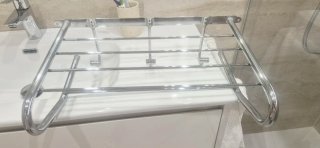 Estante de aluminio para toallas de baño