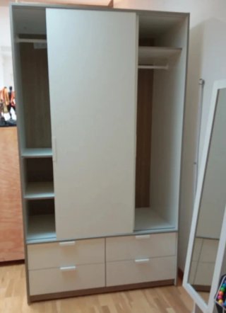 Armario Ikea puertas correderas y cajones
