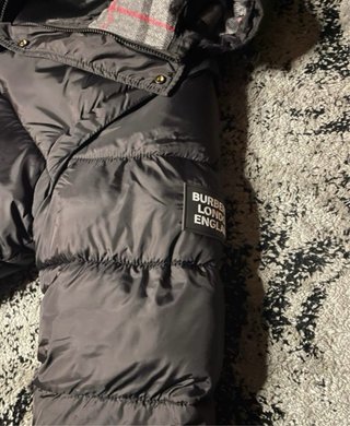 Abrigo Burberry Negro