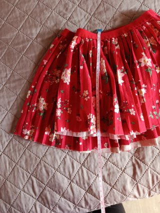Lote 2 faldas niña T4 y T6