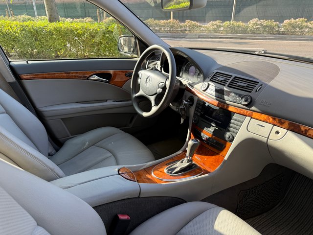 Mercedes-Benz Clase E 2006
