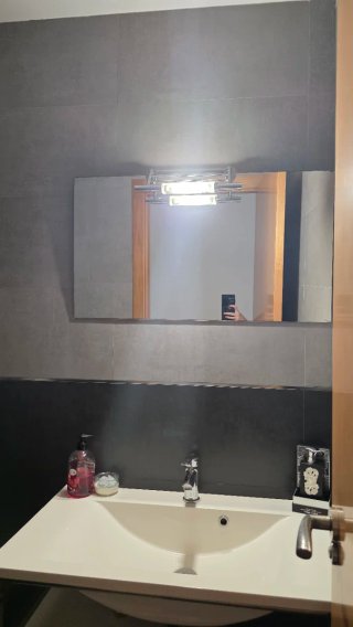 Espejo de baño moderno
