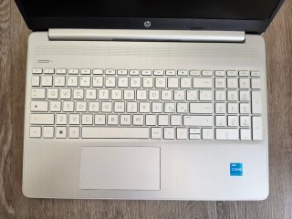 Laptop HP Argento con Custodia