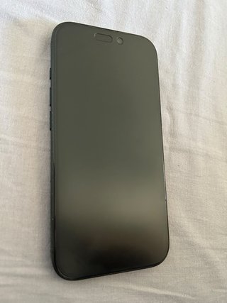 iPhone 16 Pro 256GB Space Gray con 95% de salud