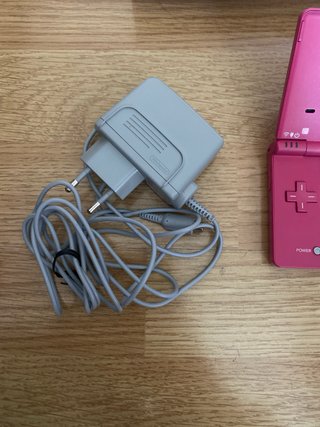 Nintendo DS Rosa + 6 Juegos