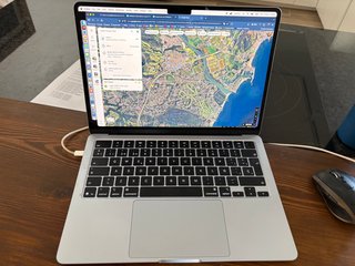 MacBook Air M4 2025