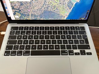 MacBook Air M4 2025