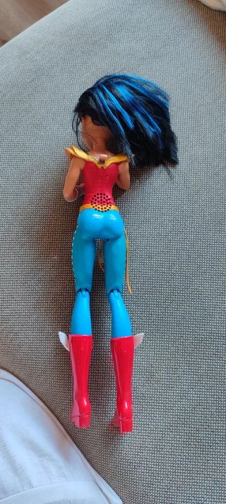 Muñeca Wonder Woman DC Super Hero Girls