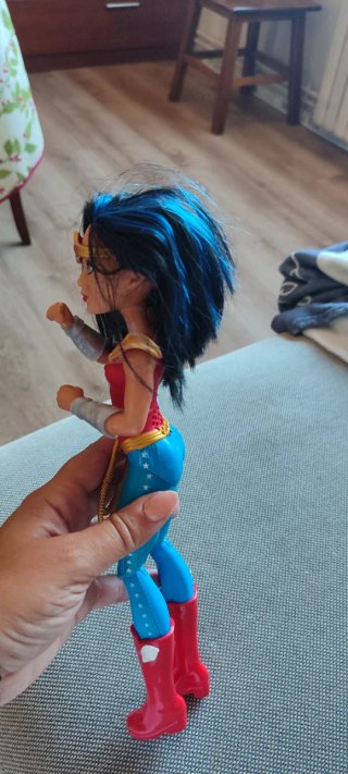 Muñeca Wonder Woman DC Super Hero Girls