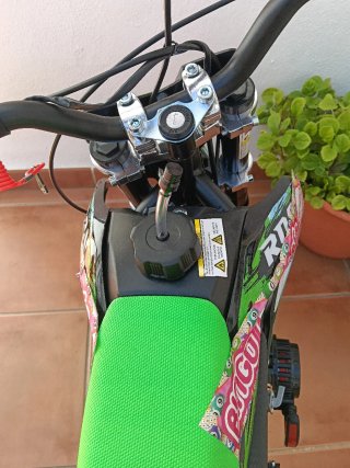 Moto 49cc Infantil nueva no se a estrenado