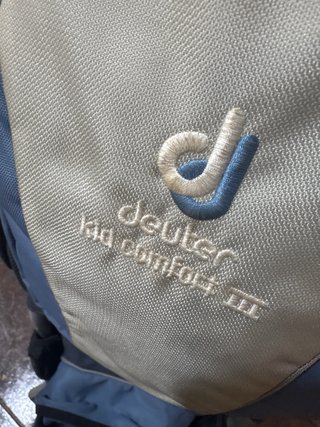 Deuter Kid Comfort III Mochila Portabebés