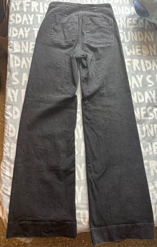 Pantalón vaquero ancho negro D77
