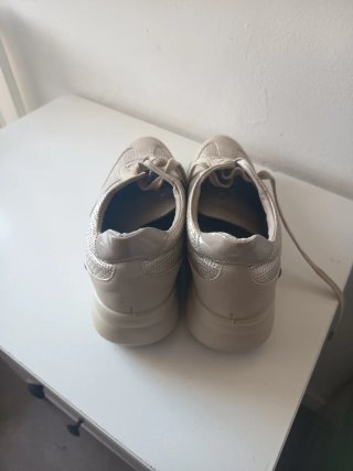 Zapatos mujer beige