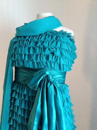 Vestido de gala Pronovias azul verdoso