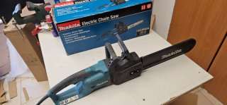 Makita UC3550A Motosierra Eléctrica 230V