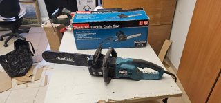 Makita UC3550A Motosierra Eléctrica 230V