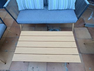 Conjunto sofá y mesa de jardín