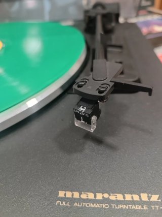 Tocadiscos Marantz TT42