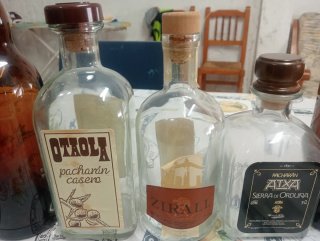 Botellas de Pacharán antiguas