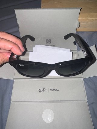 Ray-Ban Wayfarer Gen 2 t50 negro brillo g15 green