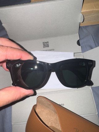 Ray-Ban Wayfarer Gen 2 t50 negro brillo g15 green