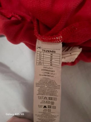 Felpa Tezenis rossa con zip.