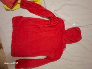 Felpa Tezenis rossa con zip.