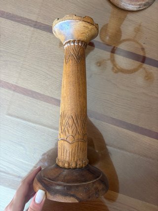 Conjunto 2 Candelabros Madera Tallada
