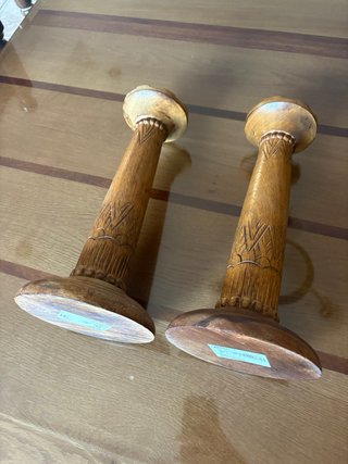 Conjunto 2 Candelabros Madera Tallada