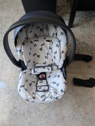 Silla de coche Cybex con adaptatores