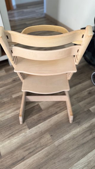Trona de madera bebé stokke regulable