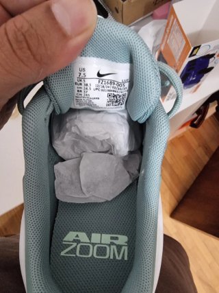 Zapatillas Nike Air Zoom Bella 7 Talla 38.5