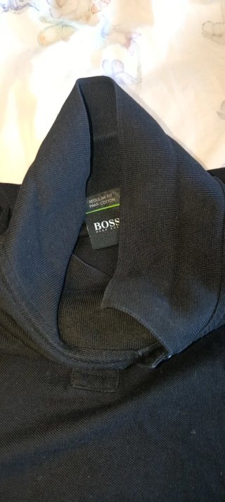 Polo Hugo Boss Negro.