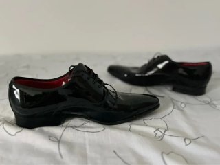 Guy laroche Zapatos de vestir de charol en vernis