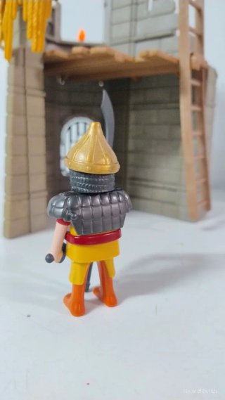 PLAYMOBIL GUERRERO ORIENTAL MONGOL