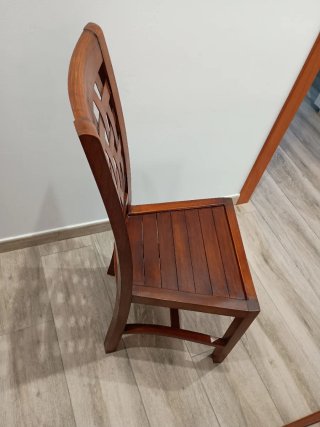 Juego de 4 sillas de madera teka / teca de comedor