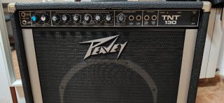 Amplificador Bajo Peavey TNT 130