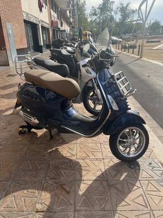 Vespa Primavera 50 Touring Azul 2024