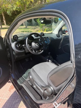 smart fortwo EQ 2021