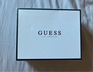 Cartera Guess