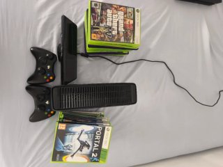 Xbox 360 con Kinect y juegos