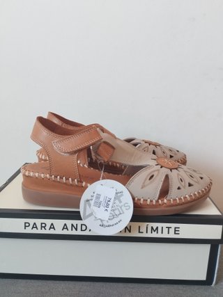 Sandalias de cuero para mujer