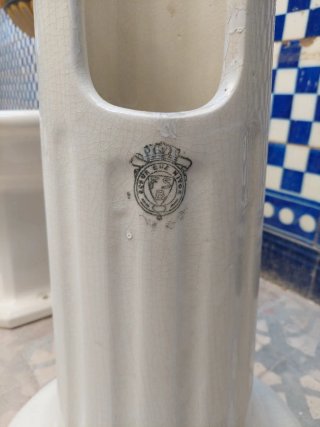 Pedestal de baño vintage porcelana