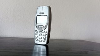 Nokia 3310 Cover Argentata Gray + Batteria Vintage