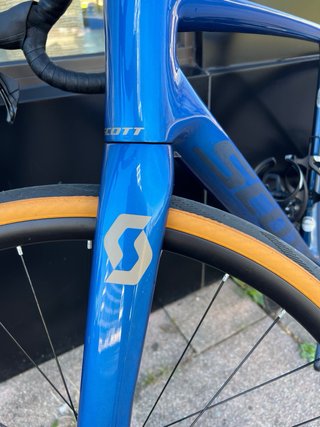 Bicicleta carretera Scott Addict