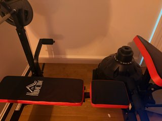 Banco de pesas HOMCOM rojo + 55kg