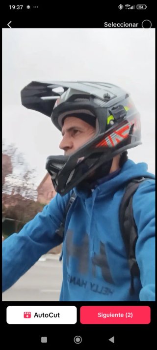 Bicicleta Kona de Descenso