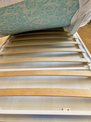 Cama plegable pared