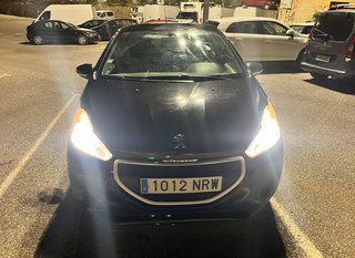 Peugeot 208 | 2015 Etiq. C