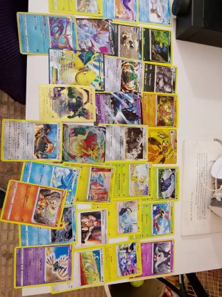 Cartas Pokémon Variadas